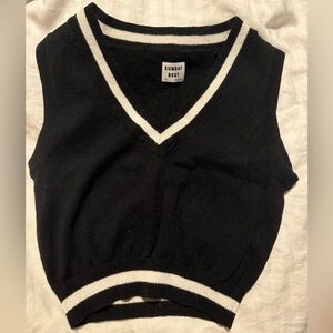 Sunday Best Quinn Sweater Vest 2xs